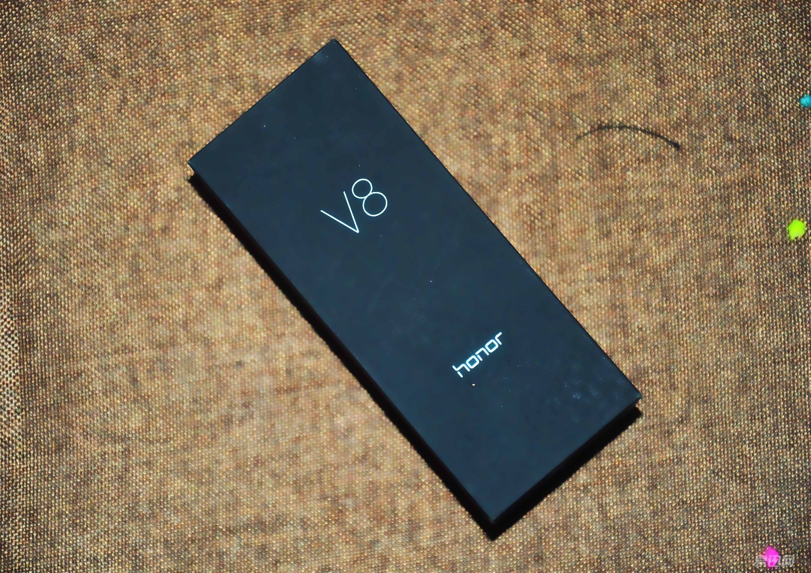 感受v8,荣耀v8华为功能