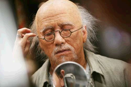 绝地逃亡成龙最新,成龙的绝地逃亡怎么样