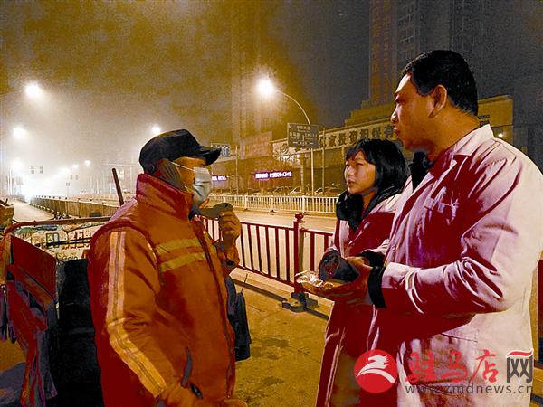 一碗腊八粥是温暖的思念,一碗腊八粥温暖业主心