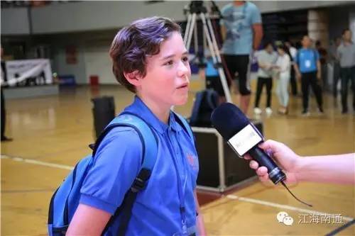 请来了孙雯，还惊动了不少国际友人！南通这场足球盛宴可有看头了~