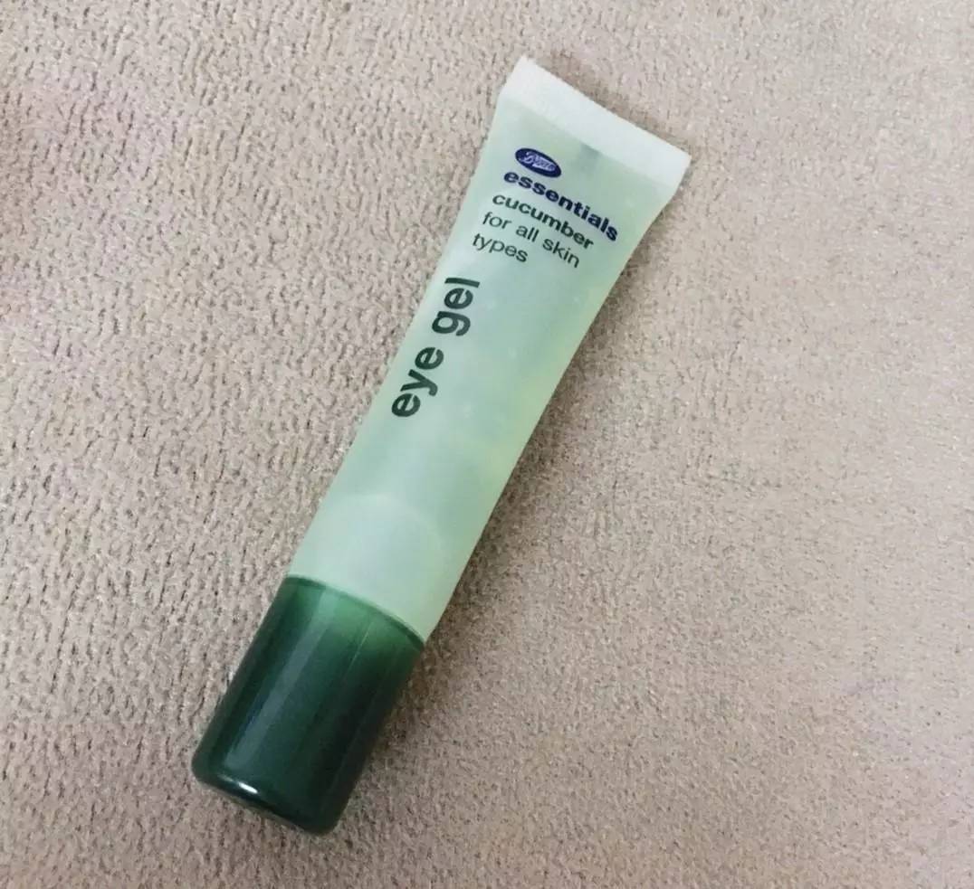 不同的国家买什么化妆品,各个国家什么东西最便宜