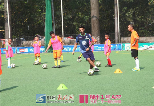 很帅的德国足球教练,德国最牛逼的足球教练