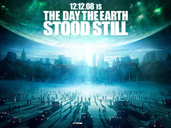 独立日外星人入侵视频,独立日2外星人入侵地球电影