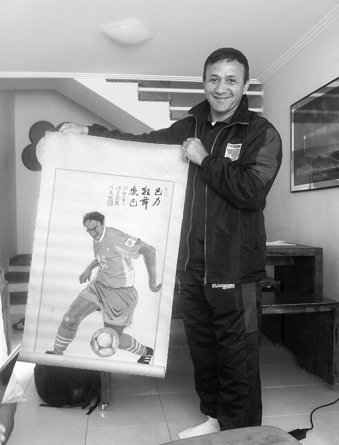 鲁蜜们，还记得巴力吗？他就要回济南探亲了！