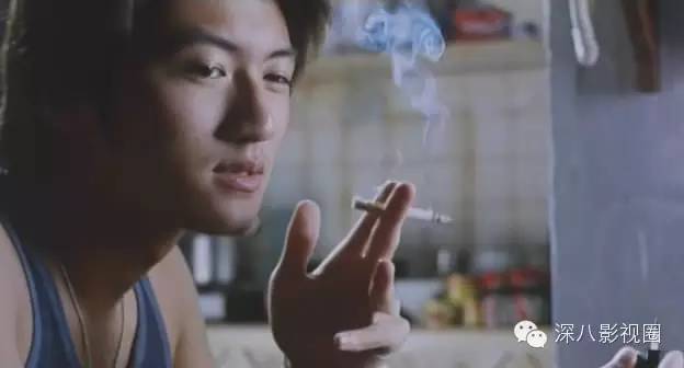 柏芝妈55岁勇闯娱乐圈！她手撕谢家的往事，就是一部老炮儿传奇