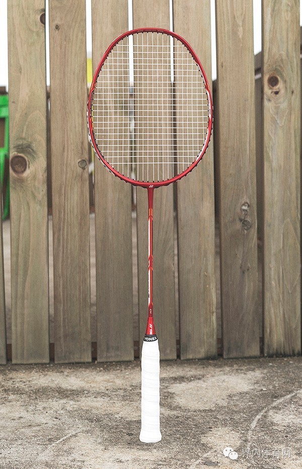 弓剑之后,谁将坐上平衡拍的铁王座?——YONEXDUORA7双刃战拍评测