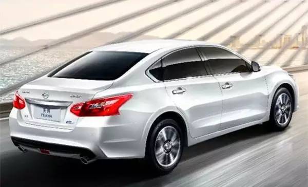 迈腾4代,迈腾380和rav4哪个值得买