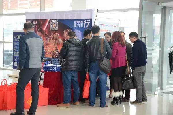 新春成交42台!小胖看车团到访惠州益成