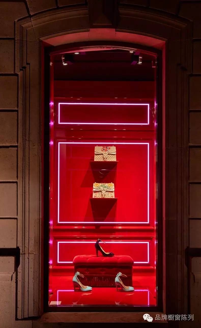 gucci服装橱窗展示,gucci最新橱窗主题