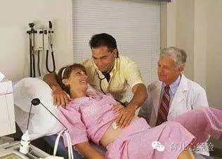 助产士超好的，后来还直接把我老公放进来了