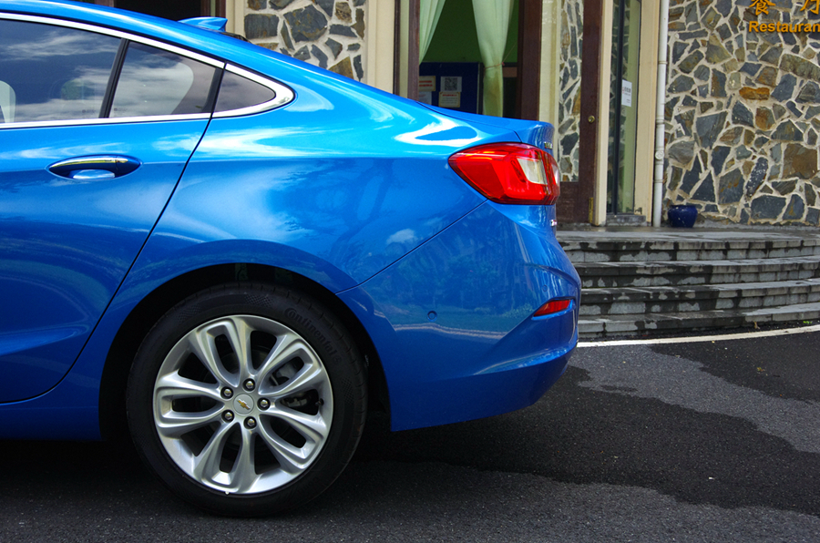 新科鲁兹评测,新科鲁兹好开吗