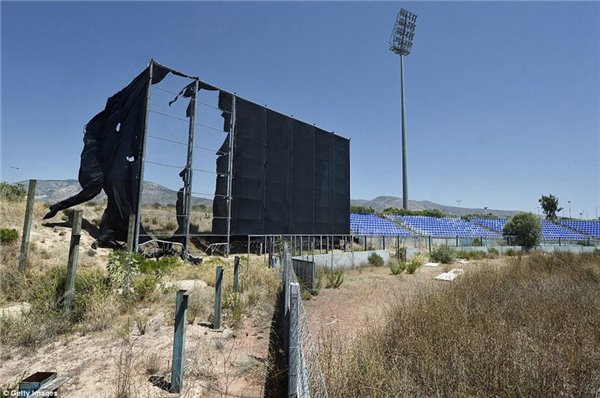 雅典奥运会场馆旧址,雅典废弃场馆