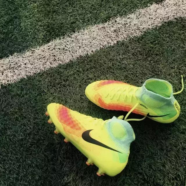 与MagistaObraII在未来相遇