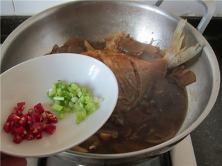 萝卜鲳鱼,鲳鱼萝卜粉丝汤