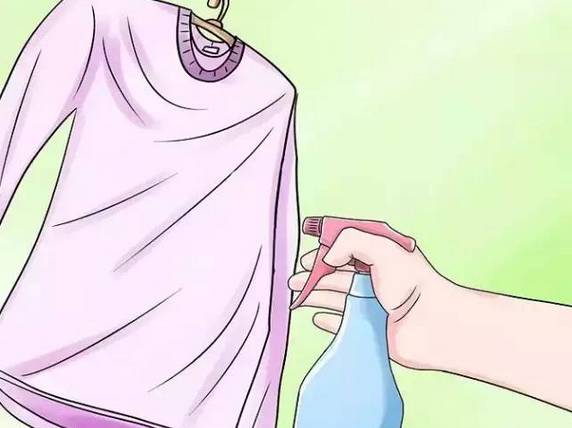 衣服褶皱没熨斗怎么办,衣服有褶皱没有熨斗怎么办