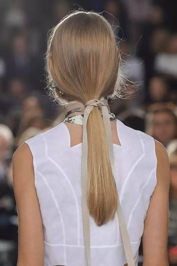 紧急救援中心年会,应急救援年会主持开场