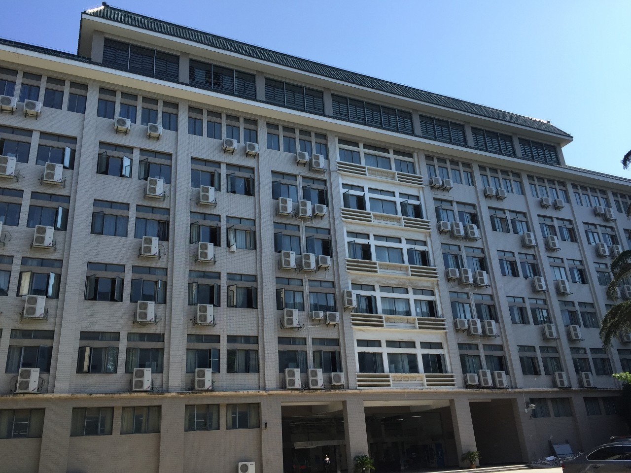 迷迷糊糊记不清？小诗带你认识教学楼！