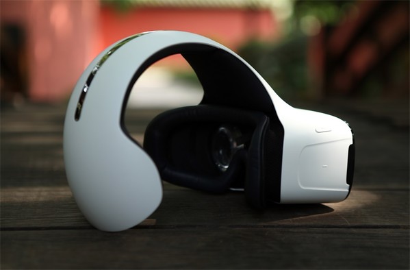 乐视超级头盔支持手机,乐视超级头盔怎么用