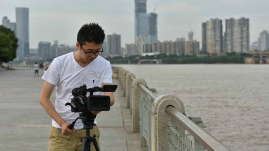 超多美图慎入！开神车，走丝路，这些不可思议的美景就在中国！