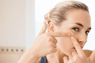 痘痘怎么能快速下去不留痘印,痘痘消除的持久方法