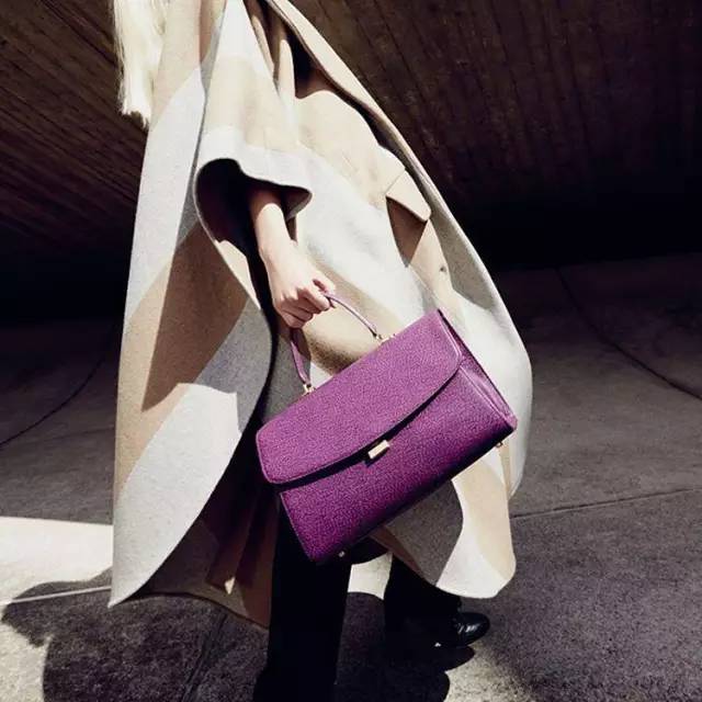 朴信惠、秀智、宋慧乔，韩剧女主背的包都扒出来啦！