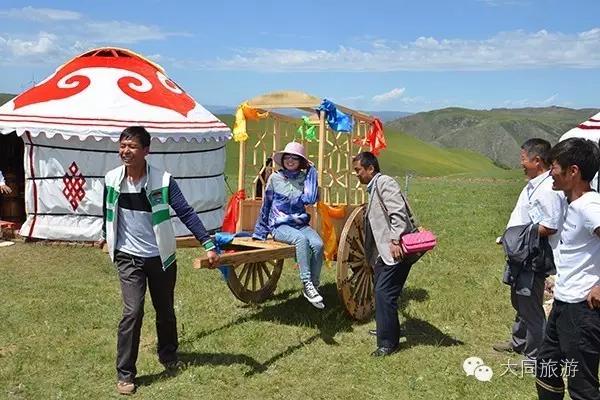辉腾锡勒草原黄花沟10月,11月辉腾锡勒黄花沟草原旅游区