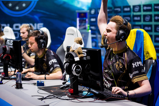 从完美平台上玩csgo掉箱子吗,从完美平台玩csgo去哪下载