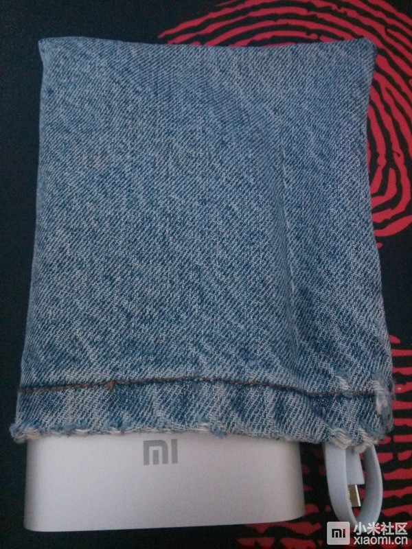 牛仔裤diy旧物改造包包,手工牛仔裤改造收纳挂袋