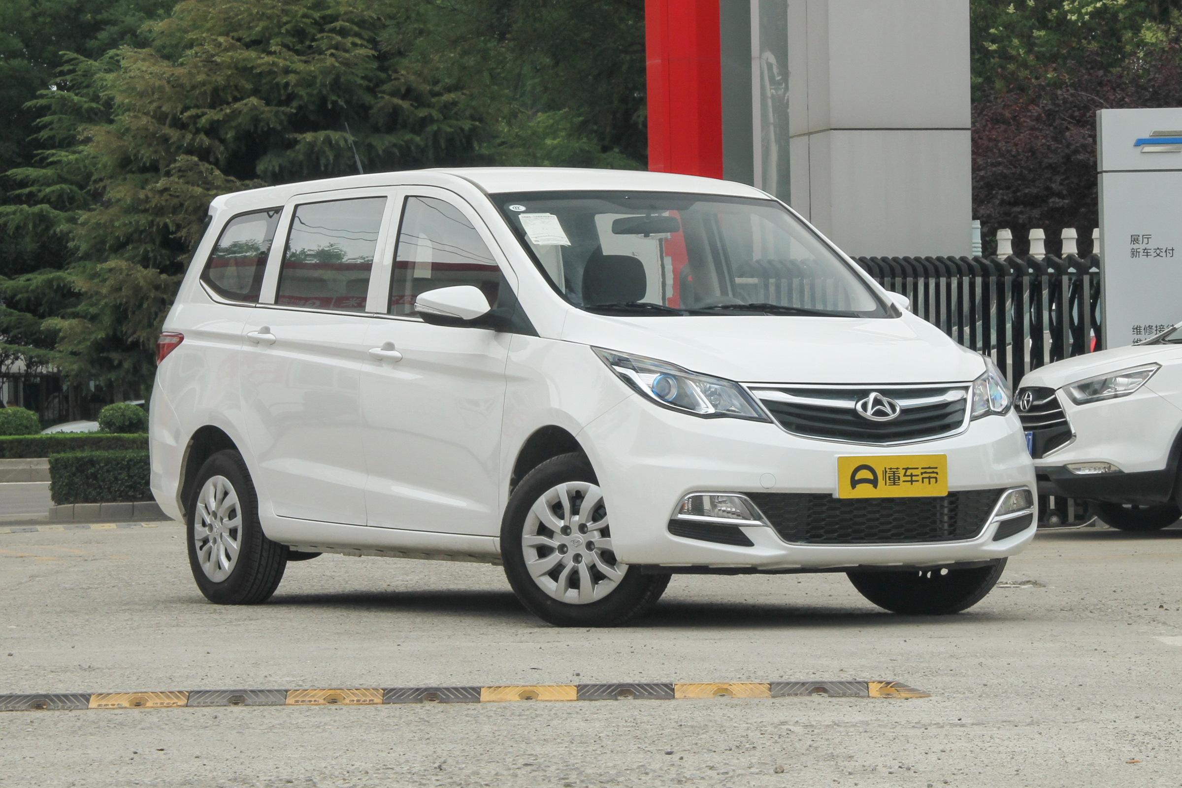 长安欧尚a600ev2021款轻快版6座,长安欧尚a600真实评价