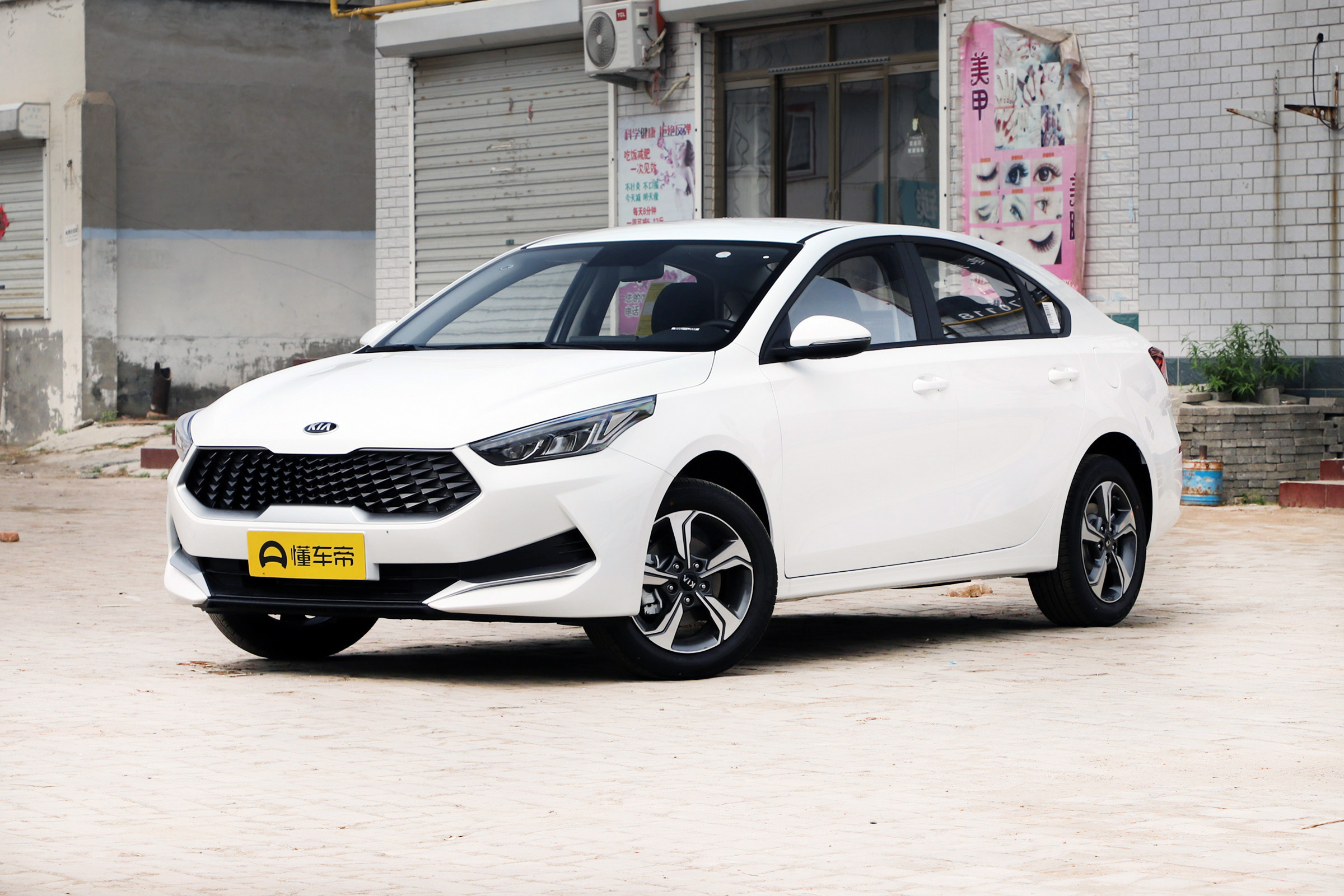 最新消息2万多起亚k3,起亚k3最新款用车真实感受