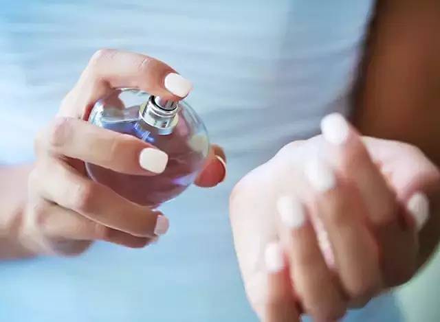 如何让手机快速降温的小妙招,热怎么降温最快