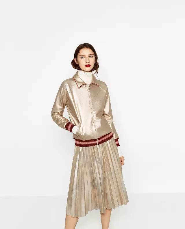 不到千元的旗舰机,不到千元的大牌套装护肤品