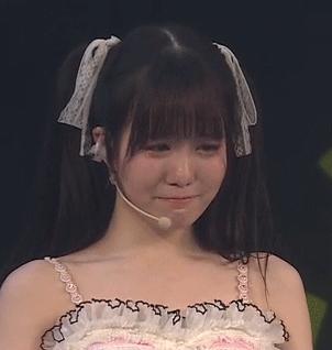 狗狗搞笑图gif,搞笑gif看狗狗的小眼神太委屈了