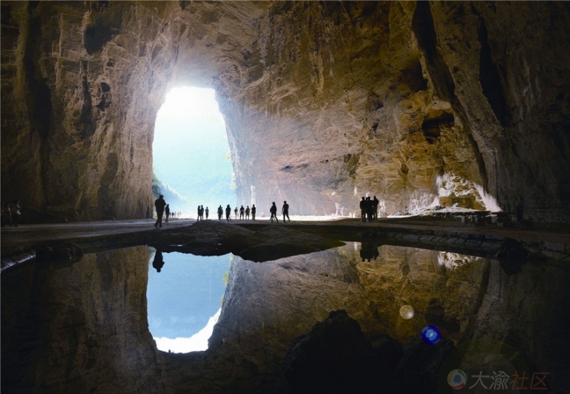 重庆周边10大神奇溶洞推荐凉快到要穿毛衣进去