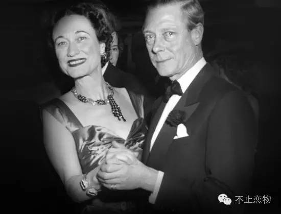 温莎公爵倾城之恋,温莎公爵珠宝图片