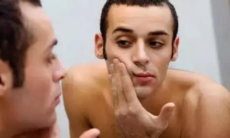 男士祛痘痘最简单的方法,男士祛痘痘最有效的方法