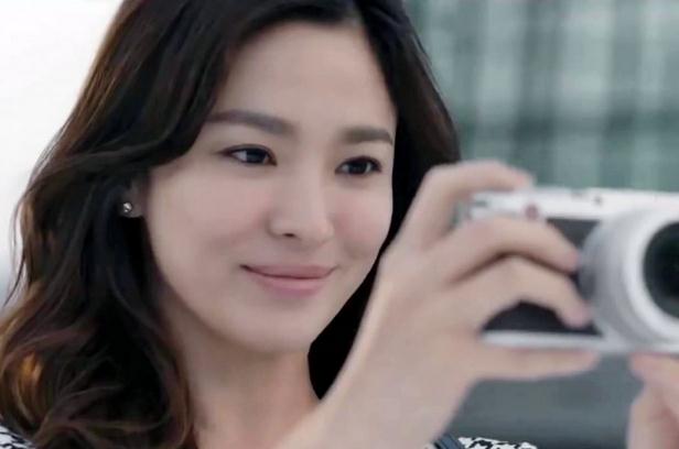 宋慧乔金喜善现状,金喜善和宋慧乔哪个美