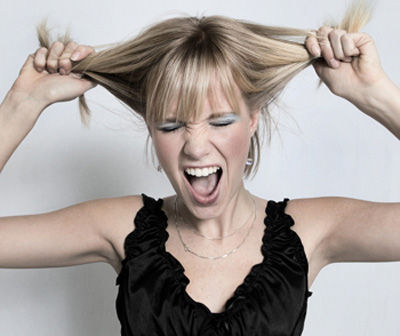 产后头发没有之前柔顺,产后头发掉的多头皮都痛