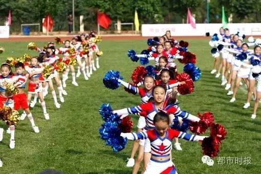 又是别人家的孩子！全省最会踢球的小朋友都在泸西比赛