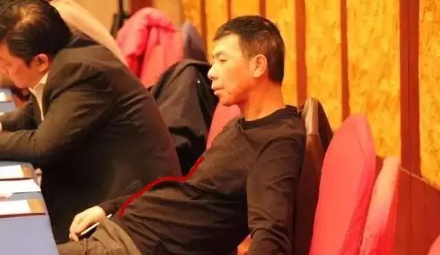 葛优躺的正确姿势,舒适的葛优躺