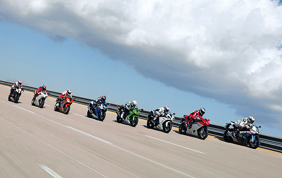 史上最猛的摩托车视频,最猛的十大摩托车