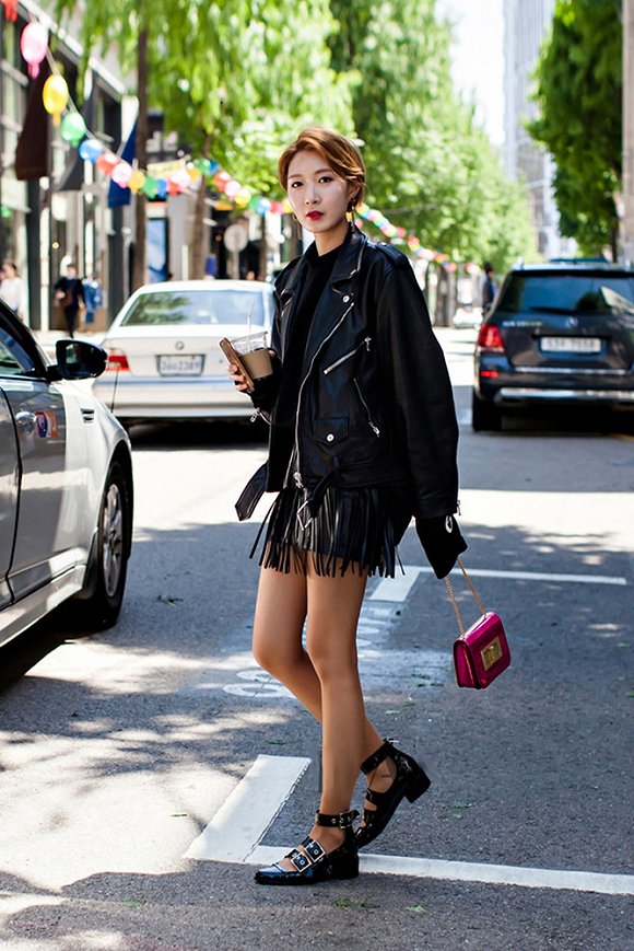 转眼已经入秋天气逐渐转凉,今年早秋流行什么样的外套