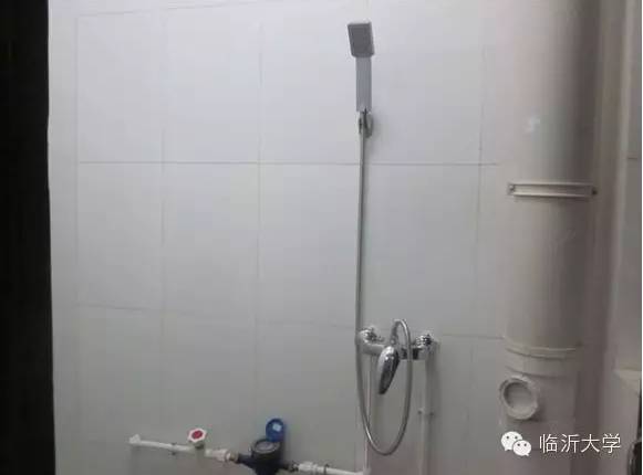 宿舍住宿的真实感受,大学宿舍6人间住哪好