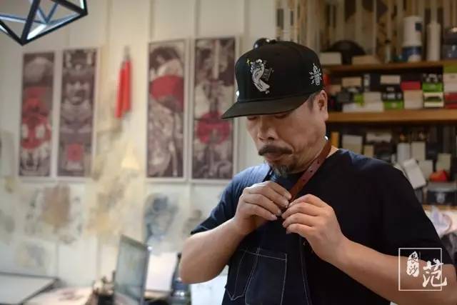 纹身师与绘画艺术,他是纹身师