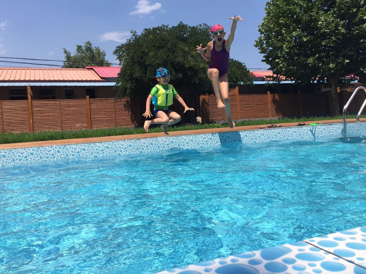 京郊轰趴别墅,京郊旅游别墅轰趴