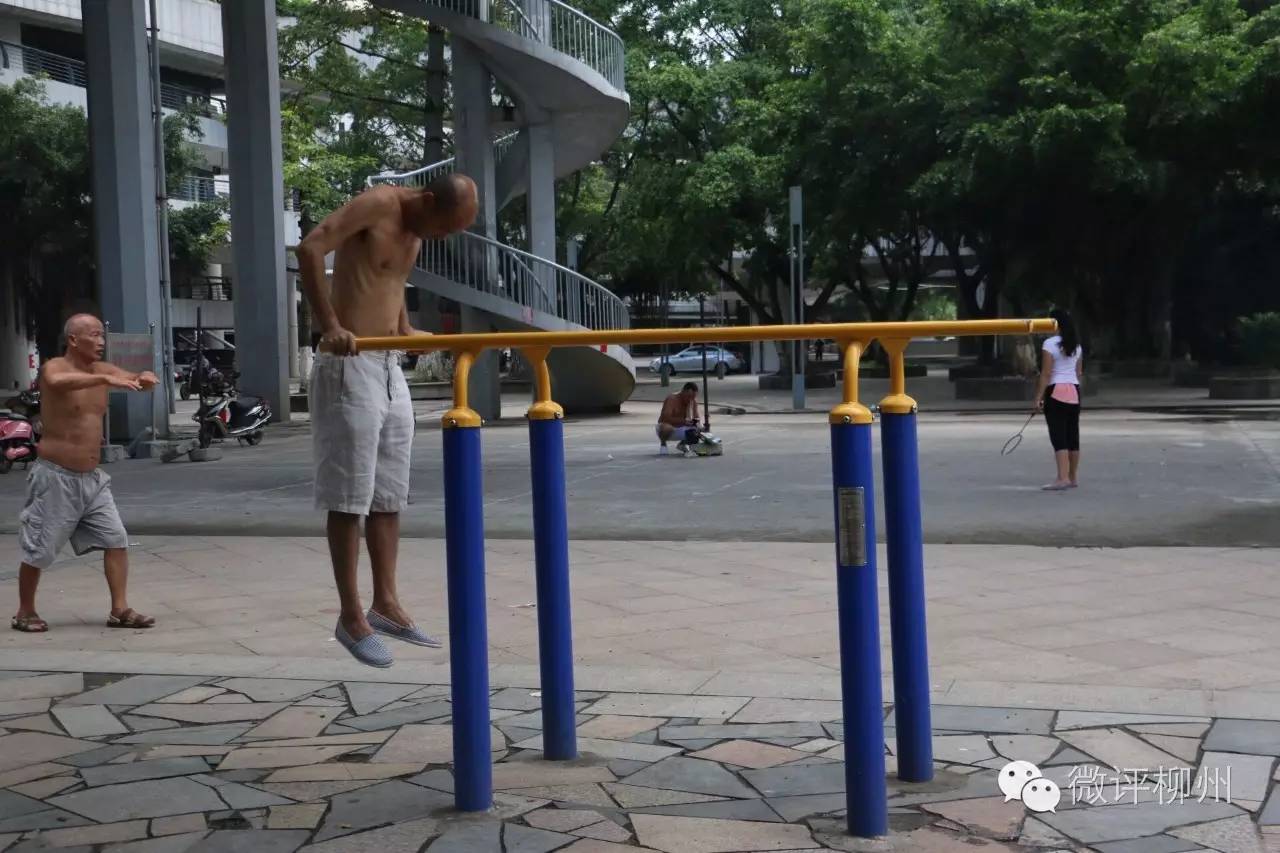 桥底滨水空间,桥底空间利用