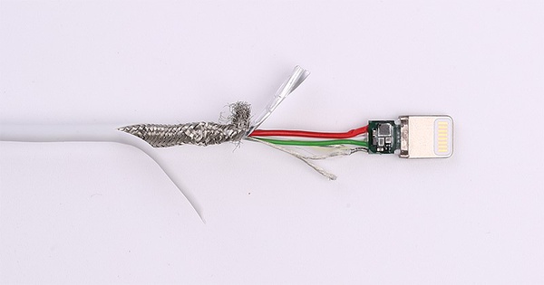 安克数据线与苹果数据线拆解,iphone数据线耐用测试