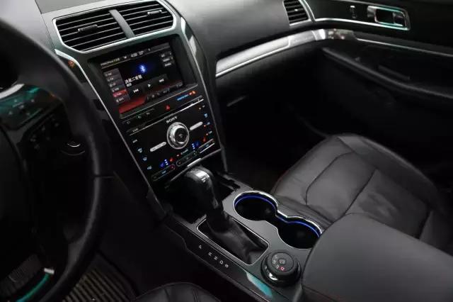 先定一个小目标，比方说先来辆福特探险者