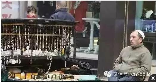 十大最坑文玩骗局 (文玩市场八大骗局)