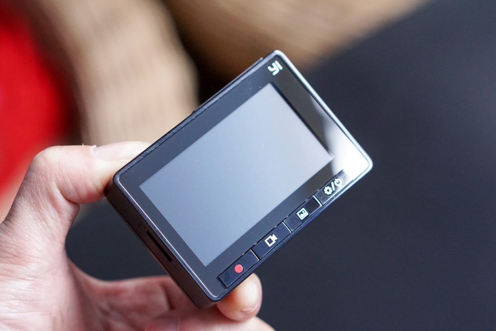 小蚁智能行车记录仪拆解,小蚁智能摄像机和360